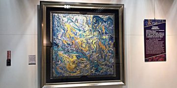 陳金龍超次元藝術創作 畫出宇宙生命之光