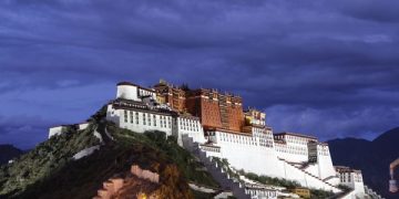 傳奇的六世達賴-倉央嘉措