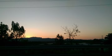 天書推薦／光明與黑暗只在一念之間《天地萬物結(四部曲)》