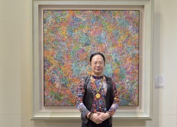 國際藝術家陳金龍 畫作【神聖法輪 大金毫光】第四次入選2020年法國巴黎秋季沙龍展！